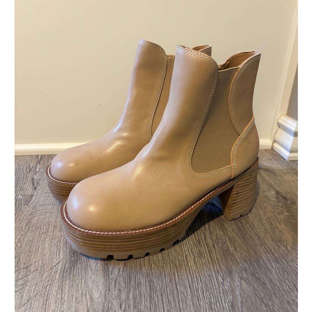 Oasis Society Dorothy Platform Chelsea Boots Tan Chunky 8.5
